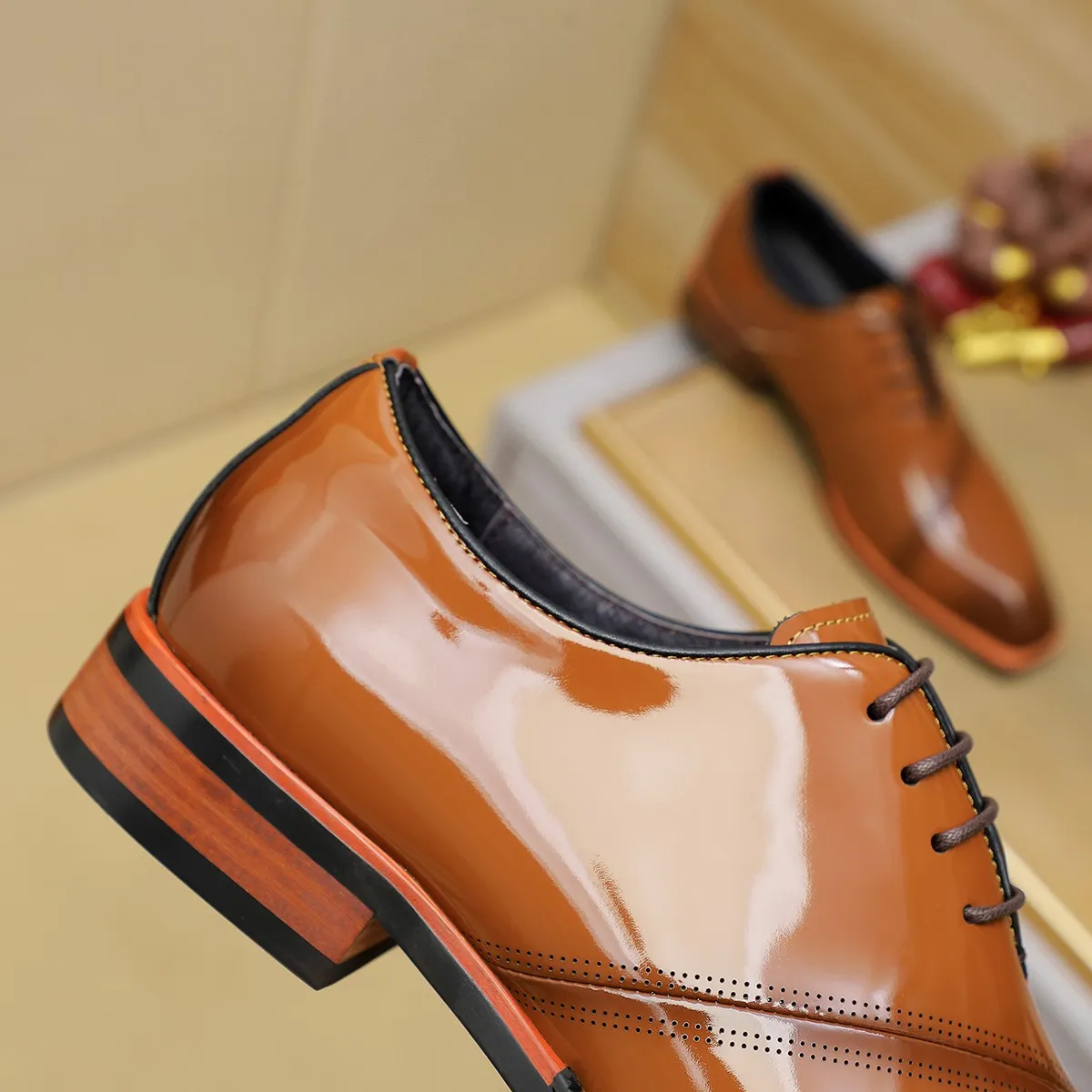 Men's shoes 💰640 💰 Louis Vuitton LV ® Autumn and Winter 🆕 models 🔛Full shoe counter First layer cowhide, 🐂Leather lined casual shoes for men, super soft outsole, essential for driving. Counter synchronization Original first layer cowhide Completely 1:1 mold customization 🌹Top version, color optional! Number: 38-45 (37.46. Customized)